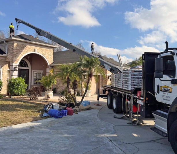 roofer-lutz-fl-614x535